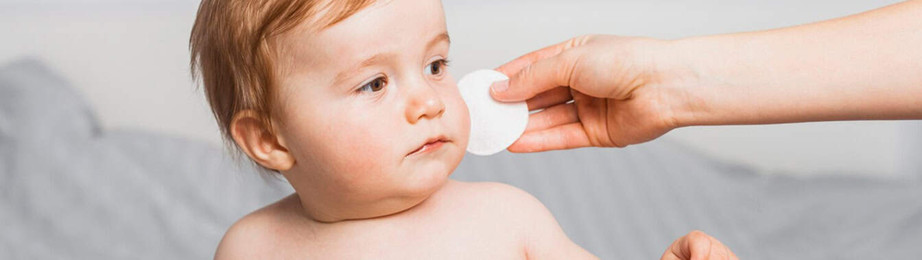 Дерматит (например, атопический дерматит)