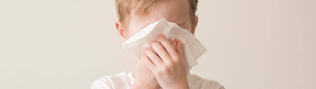 Насморк (острый ринит)